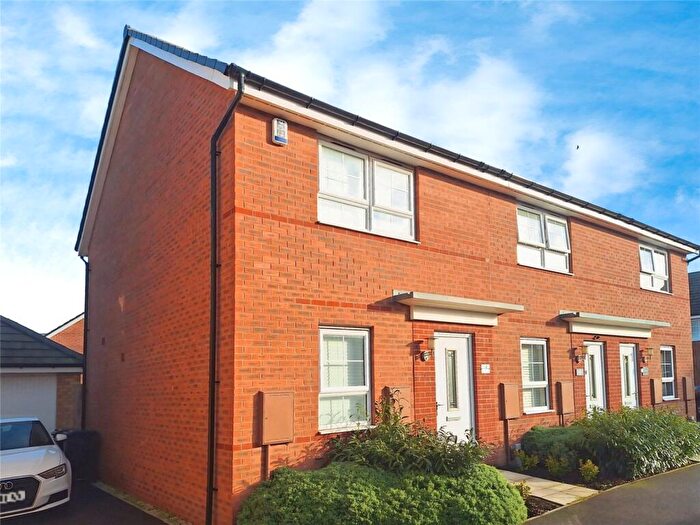 2 Bedroom End Of Terrace House For Sale In Spinning Wheel Drive, Nuneaton, Warwickshire, CV11