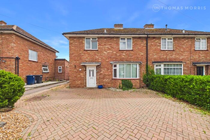 3 Bedroom Semi-Detached House For Sale In Manor Gardens, Cambridge Street, St. Neots, Cambridgeshire, PE19