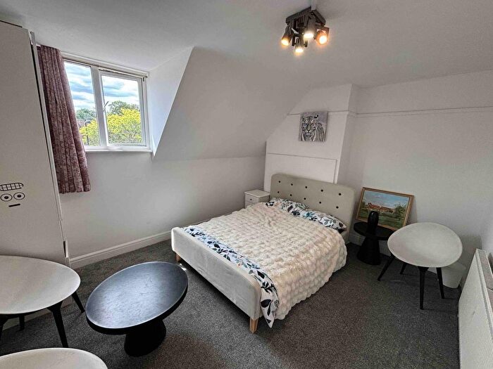 1 Bedroom Flat To Rent In Eastcote, HA5