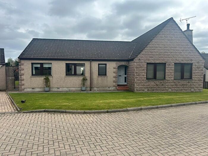 6 Bedroom Detached House To Rent In Coull Gdns, Kingswells, AB15