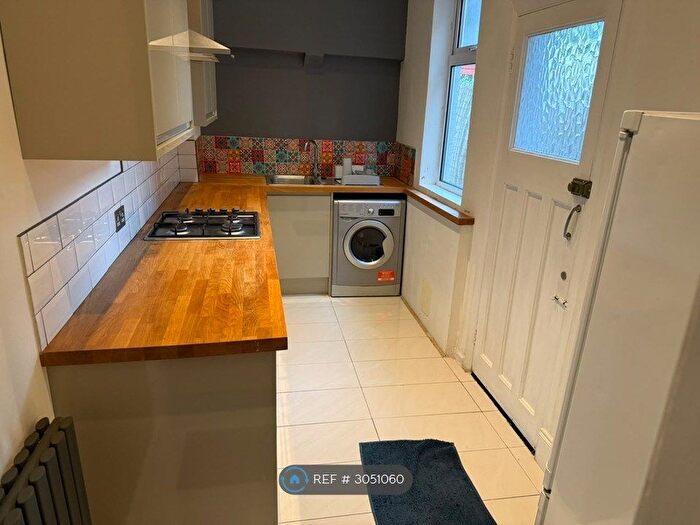 2 Bedroom Terraced House To Rent In Wordsworth Road, Leicester, LE2