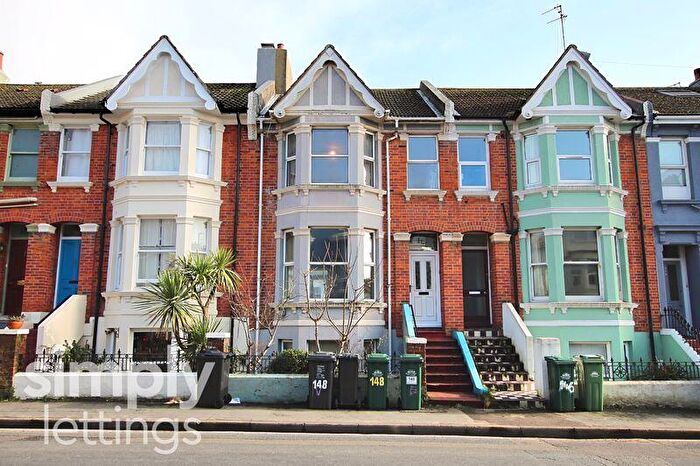3 Bedroom Maisonette To Rent In Queens Park Road, Brighton, BN2
