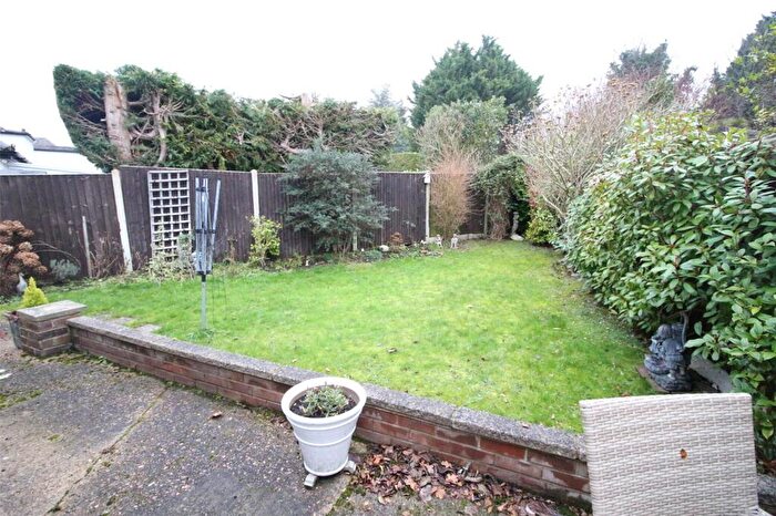 2 Bedroom Bungalow For Sale In Charterhouse Road, Orpington, BR6