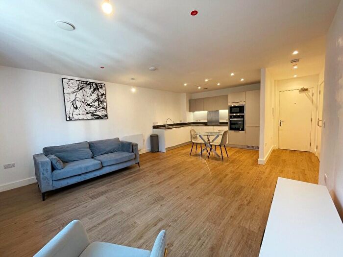 2 Bedroom Apartment To Rent In Treasure House, Carver Street, Birmingham, , [Ref:NcqHzw], B1