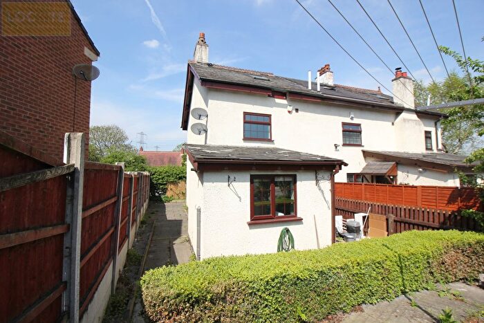 2 Bedroom Cottage For Sale In Isherwood Road, Carrington, Manchester, M31