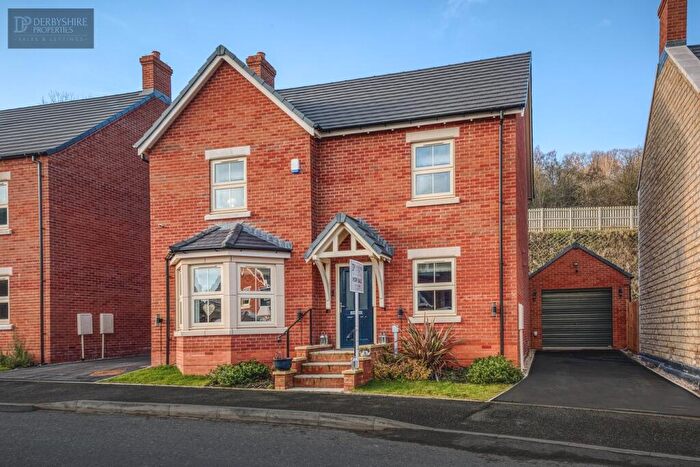 4 Bedroom Detached House For Sale In Wheatcroft Drive, Ambergate, Belper, DE56