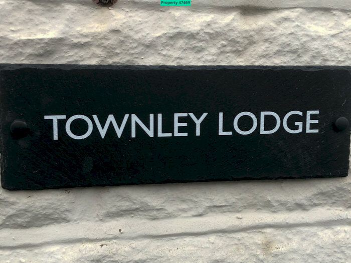 3 Bedroom Terraced House To Rent In Hinton Street, Burnley, BB10