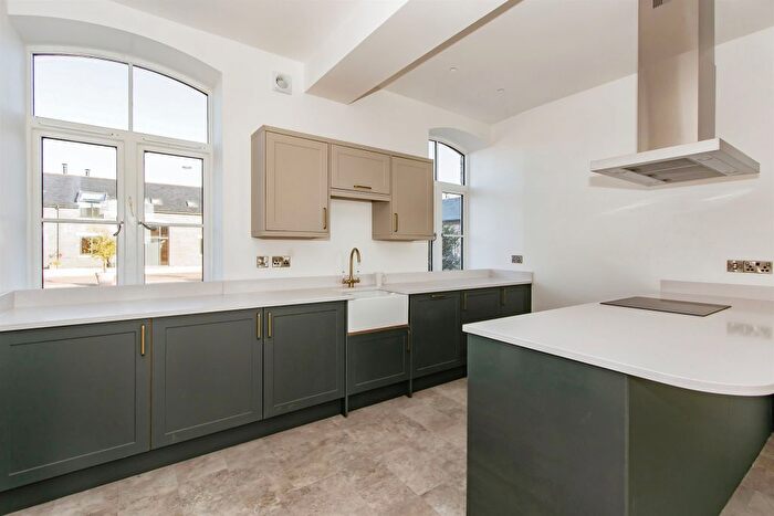 4 Bedroom Terraced House For Sale In Watts Quarry Lane, Somerton, TA11