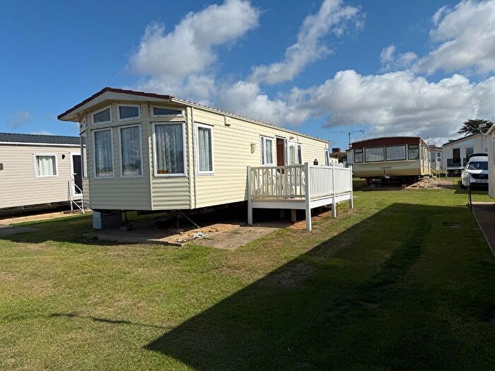 2 Bedroom Caravan For Sale In Manor Park Holiday Village Manor Road, Hunstanton, Norfolk, PE36