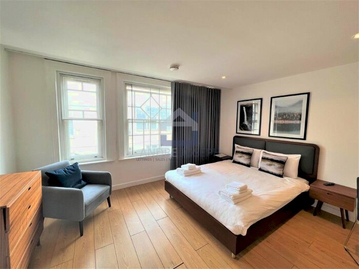 Studio To Rent In Shaftesbury Avenue, Piccadilly Circus, W1D