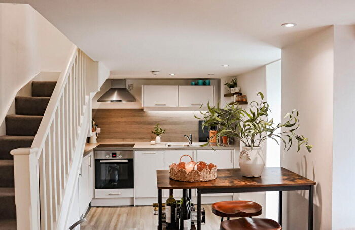 1 Bedroom Flat For Sale In Derngate Lofts, NN1