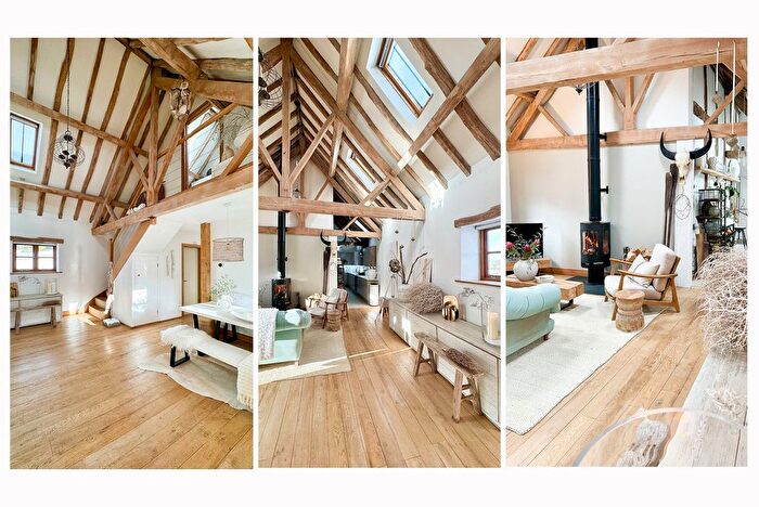 3 Bedroom Barn Conversion For Sale In Halesend Grittles End Storridge Malvern, Worcestershire, WR13