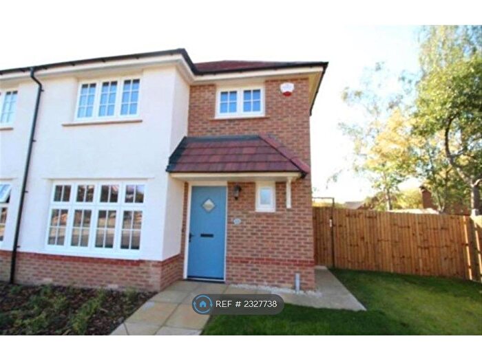 3 Bedroom Semi-Detached House To Rent In Laverton Road, Hamilton, Leicester, LE5