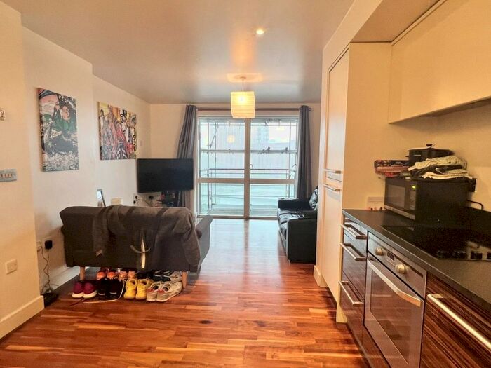1 Bedroom Flat To Rent In The Ashes, Birmingham, B5