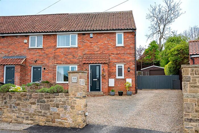 4 Bedroom Semi-Detached House For Sale In Brookside, Collingham, LS22