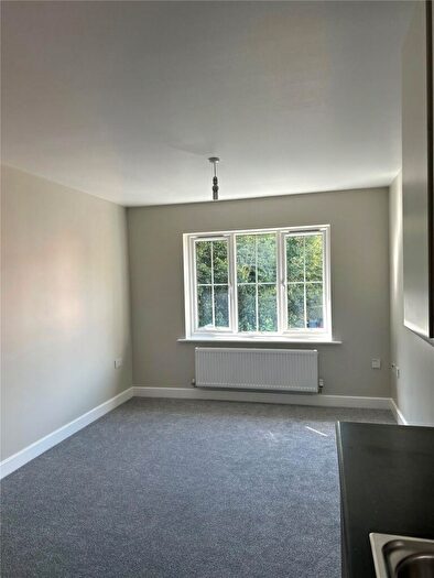 1 Bedroom Flat For Sale In Beacon View, Ollerton, Newark, Nottinghamshire, NG22