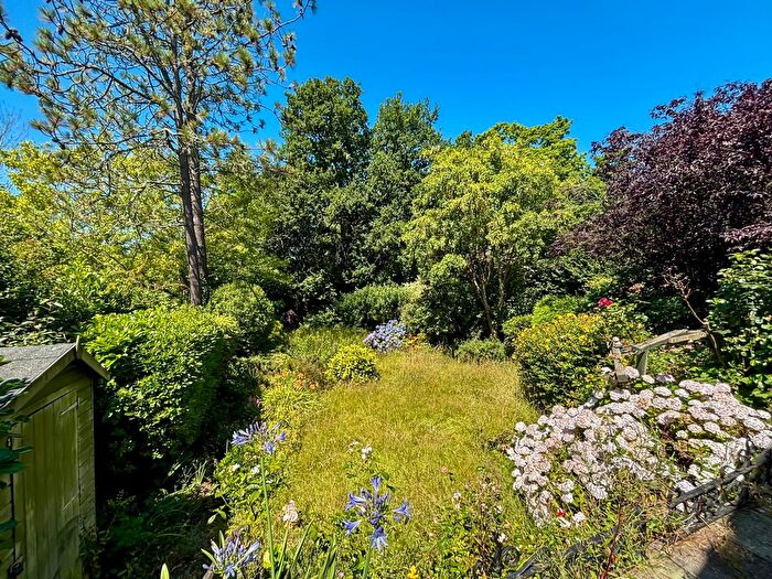2 Bedroom Bungalow For Sale In Oakhurst Road, Battle, TN33