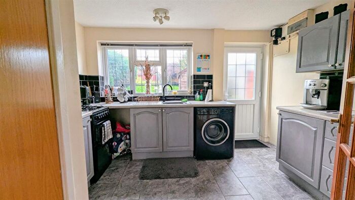 3 Bedroom Terraced House For Sale In High Beech Road, Bream, Lydney, GL15