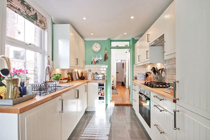 4 Bedroom Terraced House For Sale In Warren Road, Addiscombe, CR0