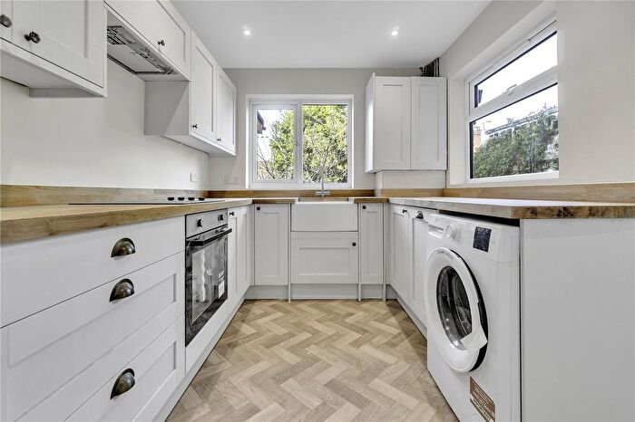 2 Bedroom Terraced House To Rent In Aubrey Road, Bedminster, Bristol, BS3