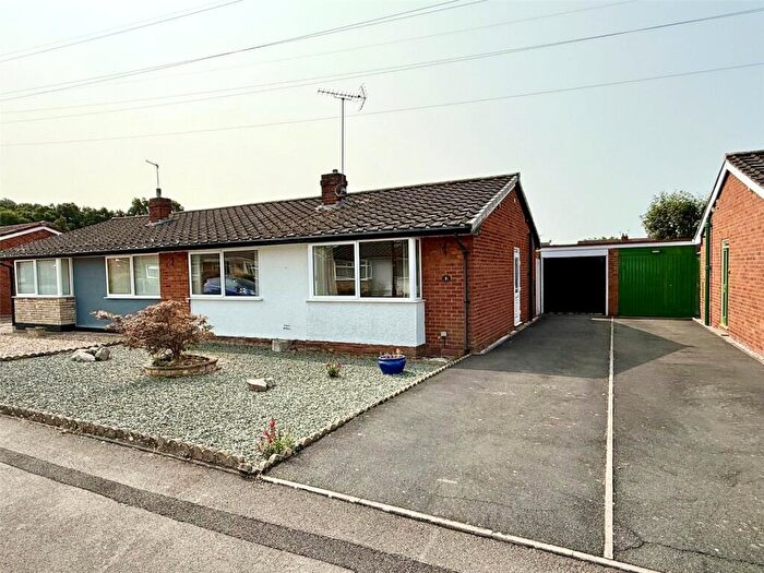 2 Bedroom Bungalow For Sale In Willowdene, Stourport-on-Severn, Worcestershire, DY13