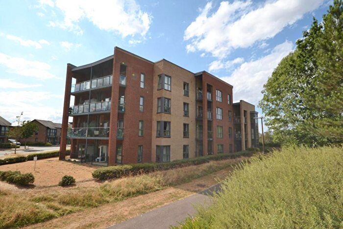 2 Bedroom Detached House For Sale In Ada Walk, Oakgrove, Milton Keynes, Buckinghamshire, MK10