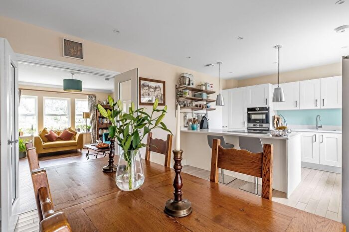 3 Bedroom Terraced House For Sale In Redcliffe Place, Tunbridge Wells, TN2