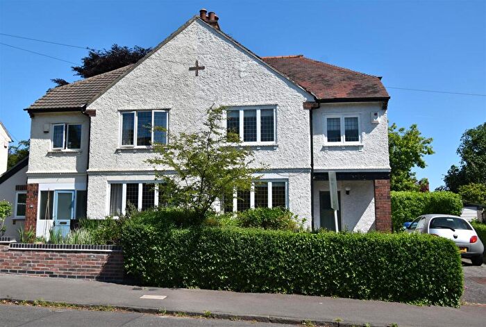 3 Bedroom Semi-Detached House For Sale In Chevin Road, Strutts Park, Derby, DE1