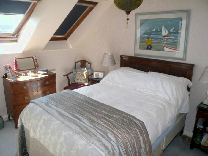 4 Bedroom Property To Rent In Beauchamp Close, London, W4