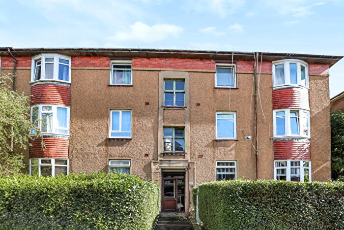 2 Bedroom Flat For Sale In / Ripon Drive, Kelvindale, Glasgow, G12