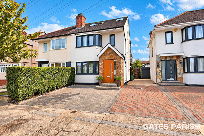 4 Bedroom Semi-Detached House For Sale In Sheila Road, Romford, RM5