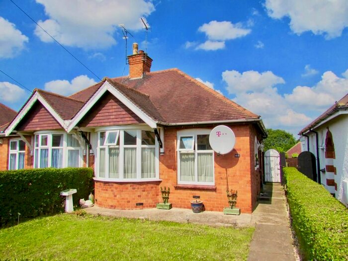 2 Bedroom Bungalow To Rent In Ennerdale Road, Northampton, NN3