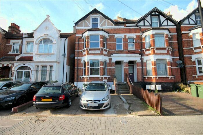 1 Bedroom Flat To Rent In Gleneagle Road, Streatham, SW16