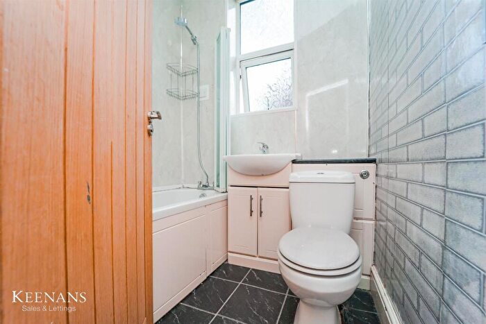 3 Bedroom Terraced House To Rent In Livesey Branch Road, Blackburn, BB2