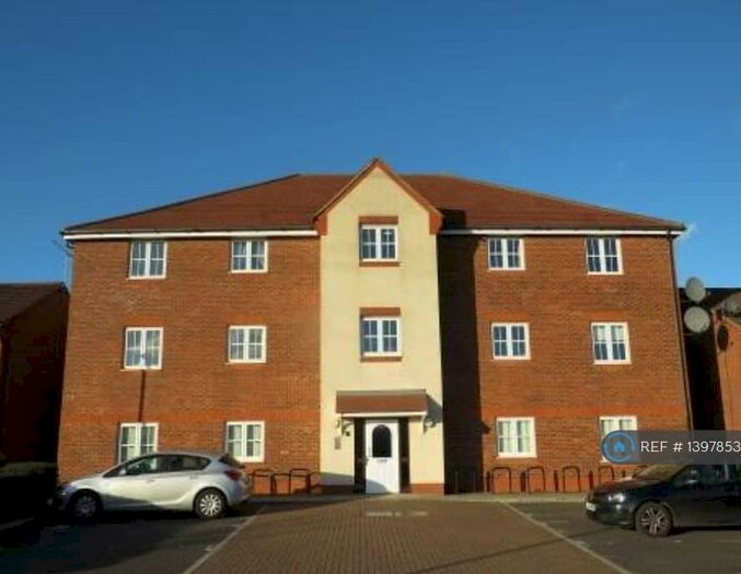 1 Bedroom Flat To Rent In Cromdale Walk, Stevenage, SG1
