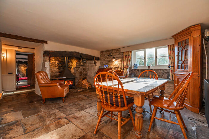 5 Bedroom Detached House For Sale In Martinstown, Martinstown, Dorchester, DT2
