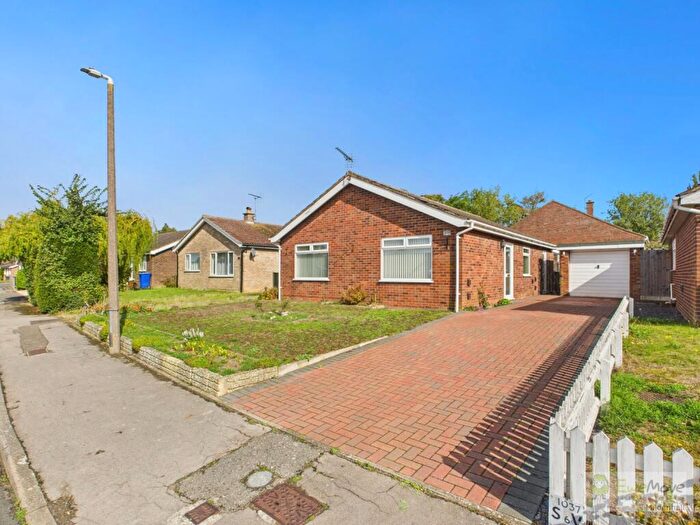 3 Bedroom Detached Bungalow For Sale In Covey Way, Lakenheath, IP27