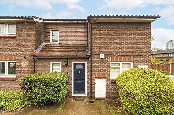 3 Bedroom End Terrace House For Sale In Vaughan Williams Close, Deptford, SE8