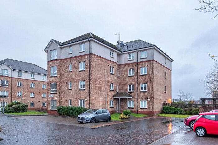 2 Bedroom Flat To Rent In Bulldale Road, Flat /, Yoker, Glasgow, G14