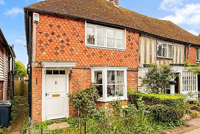 2 Bedroom End Terrace House For Sale In The Street, Smarden, Ashford, TN27