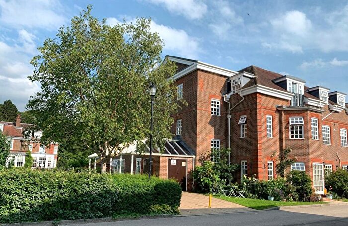 2 Bedroom Retirement Property For Sale In Ravens Court, Castle Village, Berkhamsted, Hertfordshire, HP4