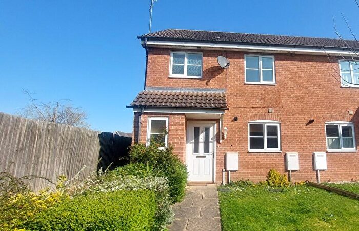 3 Bedroom Semi-Detached House To Rent In Franklin Way, Watlington, PE33
