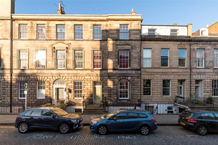 2 Bedroom Apartment For Sale In Eyre Place, New Town, Edinburgh, EH3