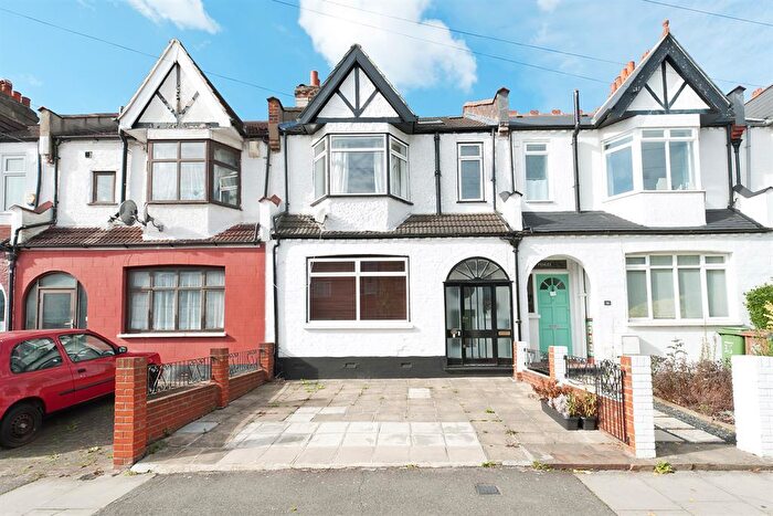 5 Bedroom Terraced House For Sale In Kemble Road, Forest Hill, SE23