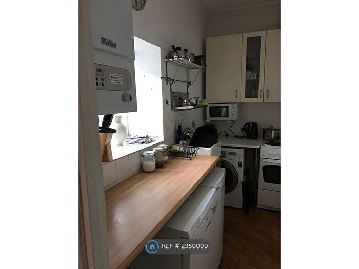 1 Bedroom Flat To Rent In Victoria Walk, Bristol, BS6