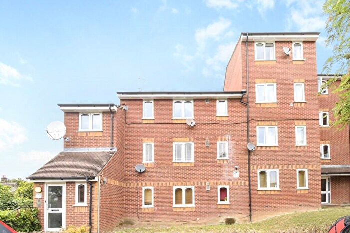 Garage / Parking To Rent In Armoury Road, London, SE8