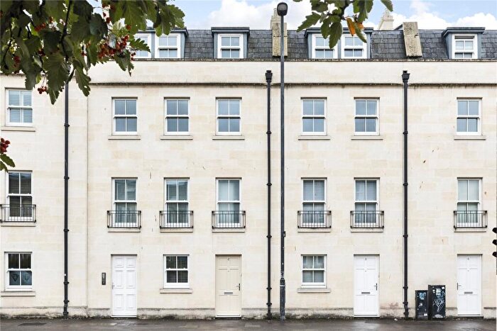 2 Bedroom Apartment To Rent In St Georges Place, Bath, BA1