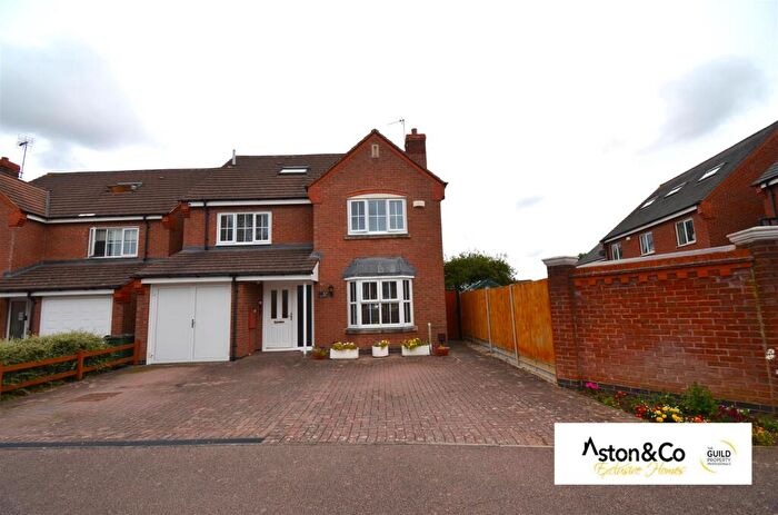 6 Bedroom Detached House For Sale In Cleveland Road, Wigston, Leicestershire., LE18
