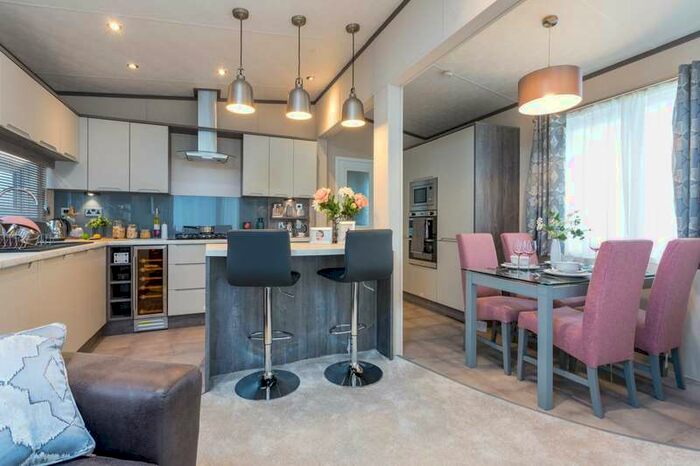 3 Bedroom Lodge Character Property For Sale In Angrove Country Park, Great Ayton, North Yorkshire, TS9