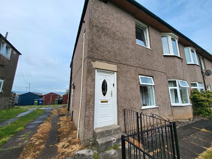 3 Bedroom Flat To Rent In Chirnside Road, Hillington, Glasgow, G52